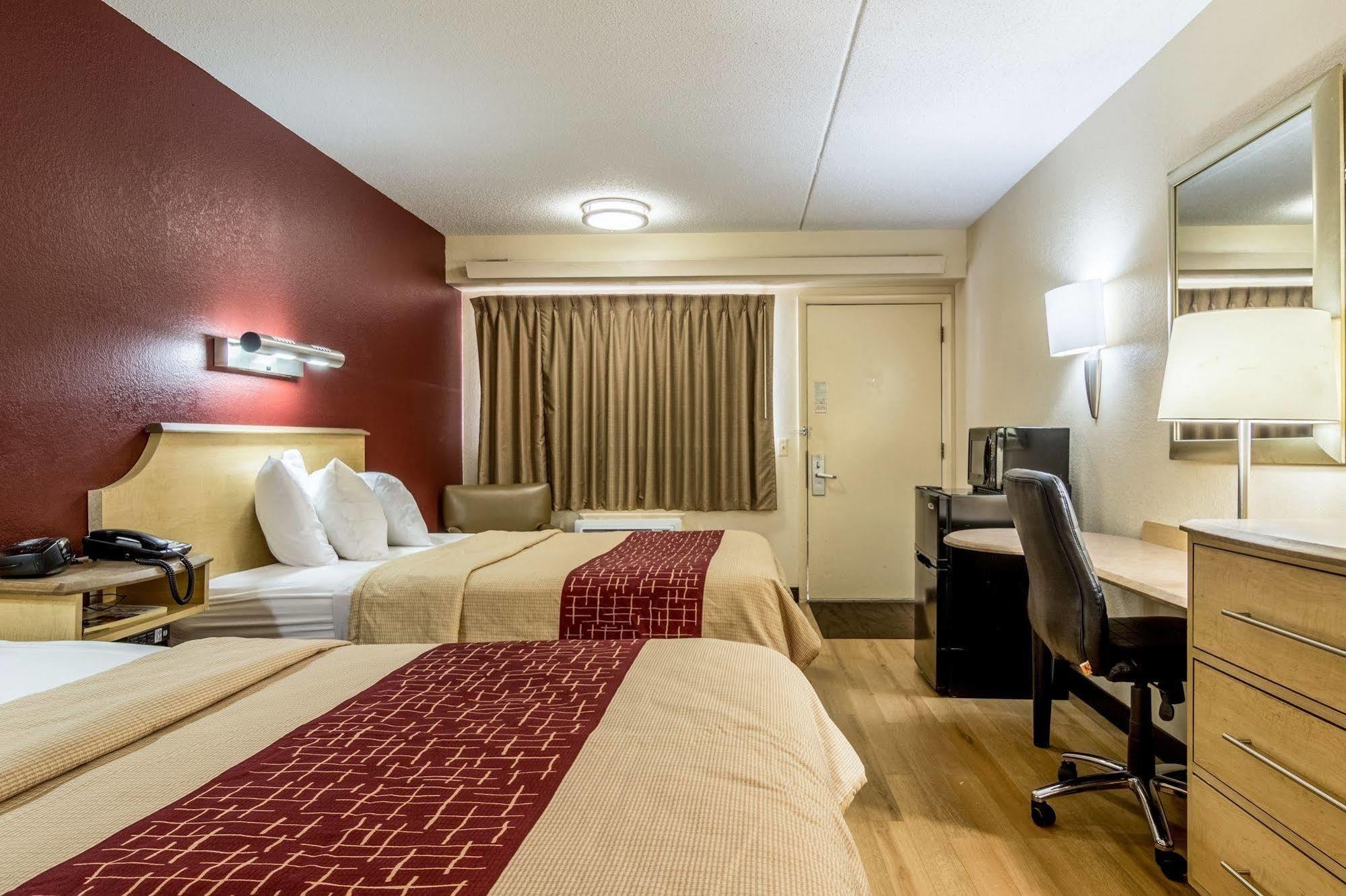 Red Roof Inn Detroit Metro Airport - Belleville Kültér fotó